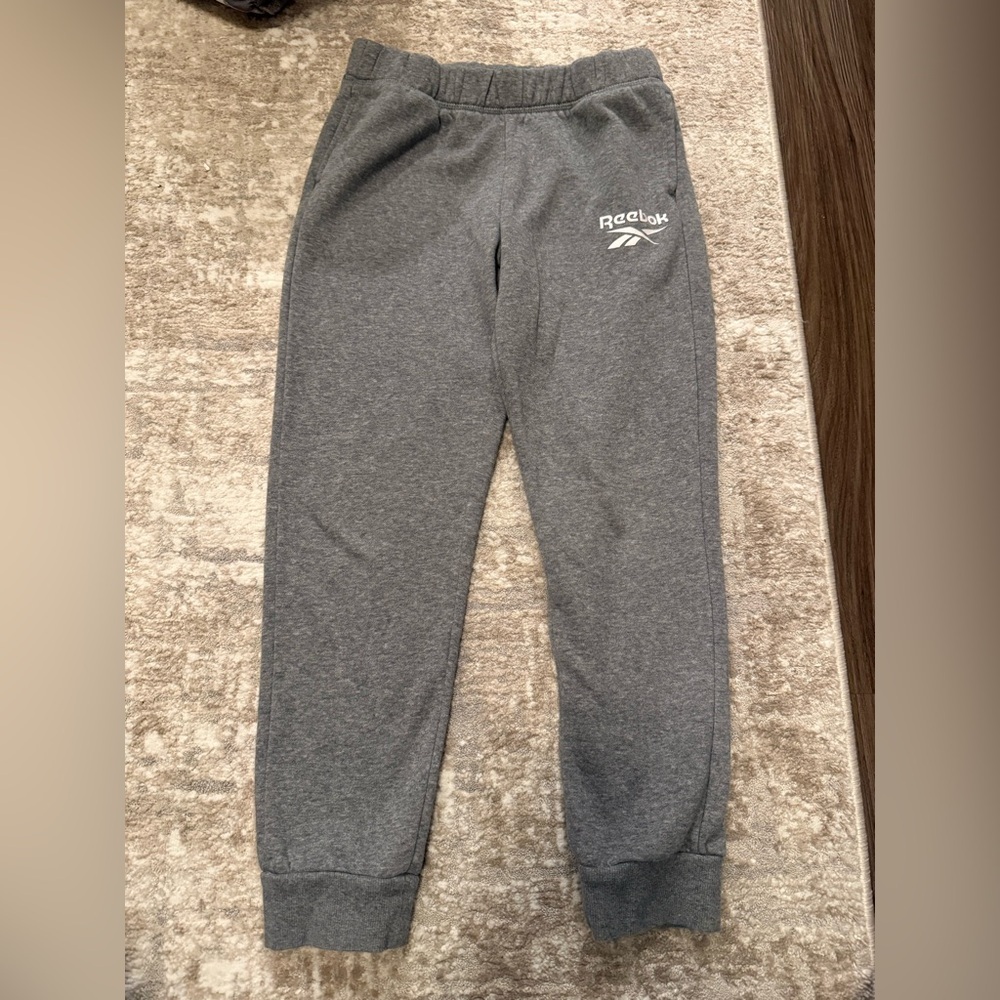Reebok Kids Gray Sweatpants Joggers wide side pockets size L 10/12